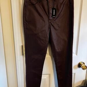Express skinny jeans feature a deep Burgandy finish